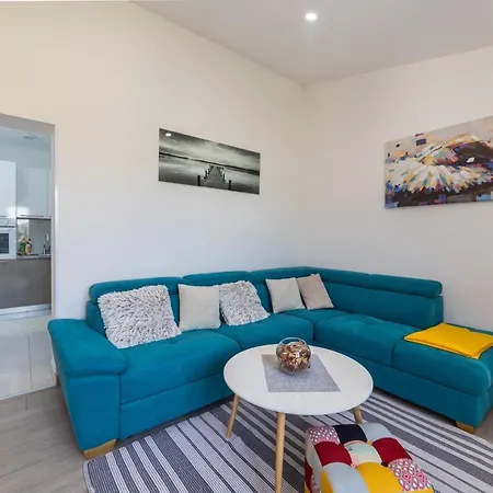 Πανσιόν Seven Lakes Peracko Blato