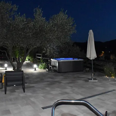 Seven Lakes Πανσιόν