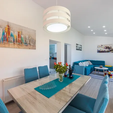 Πανσιόν Seven Lakes Peracko Blato