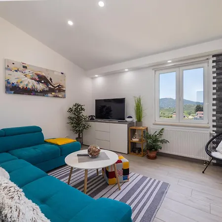 Seven Lakes Peracko Blato